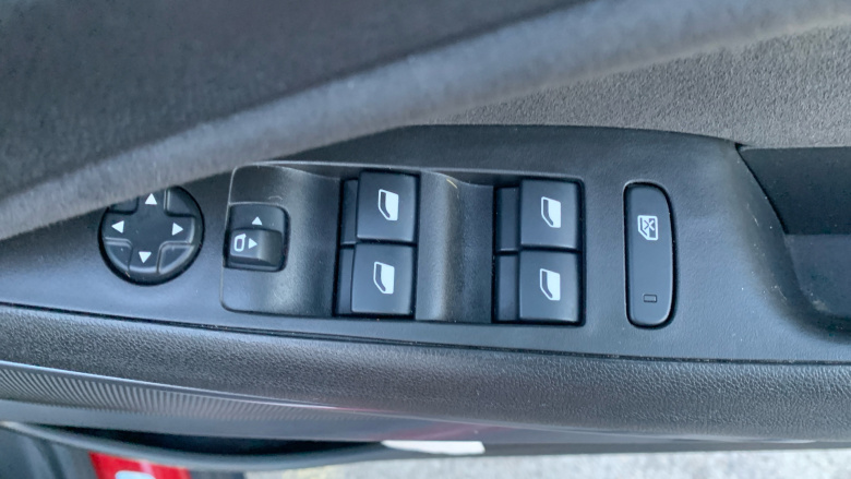 Vauxhall Crossland 1.2 Turbo [130] Ultimate 5dr Petrol Hatchback